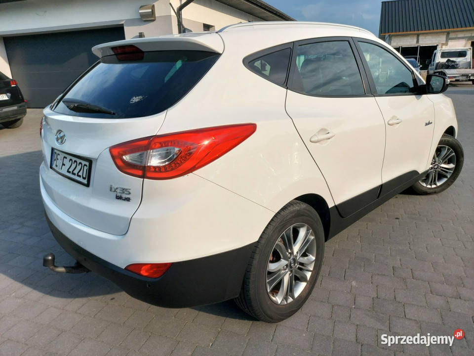 Hyundai ix35 16 benzyna xenon lift grzane fotele Drelów sprzedam