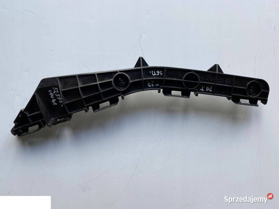 TOYOTA AVENSIS T27 SEDAN ŚLIZG MOCOWANIE Kozubszczyzna