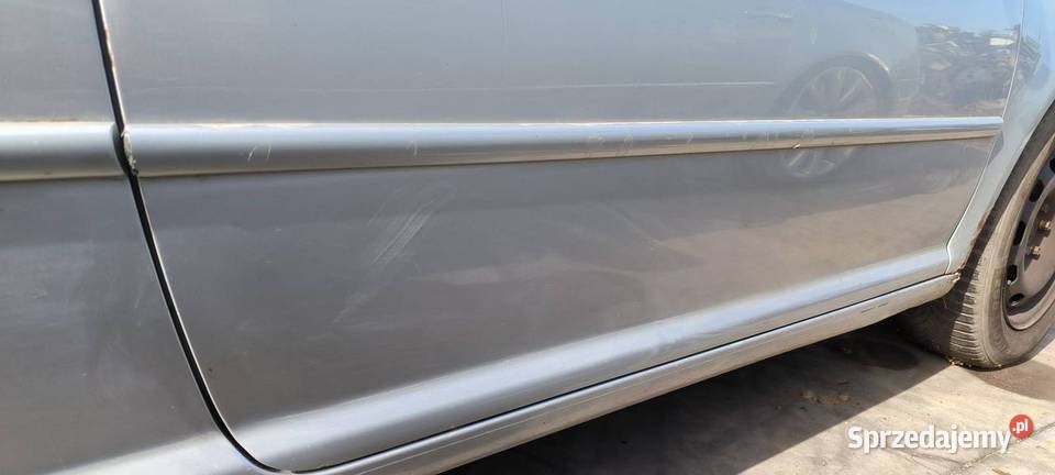 DRZWI PRAWE PRZÓD VOLKSWAGEN GOLF IV LA7W kujawsko-pomorskie Lipno