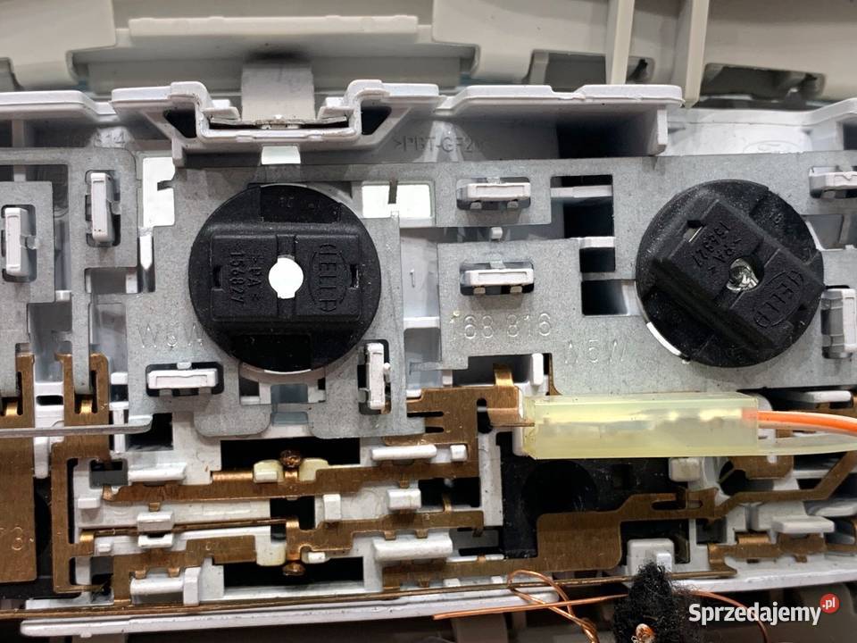 LAMPA SUFITOWA FORD TRANSIT CUSTOM I Hatchback