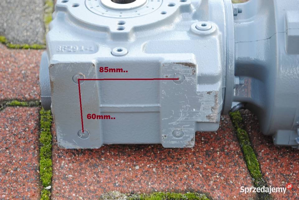 Motoreduktor kątowy 15kw 228obrmin SEW Kargowa