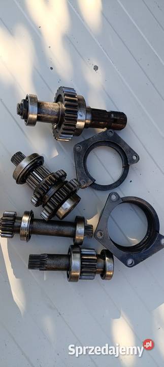 Kubota b2150 hst hydrostat zębatki tryby wałek