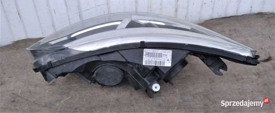 RENAULT CAPTUR LAMPA PRAWA sprzedam