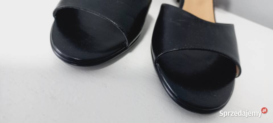 Sandały srebrne skóra naturalna 38 Neścior Gdańsk sprzedam