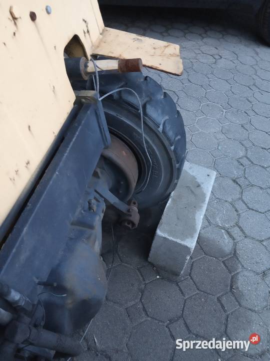 Felga z oponą przód Hyster h25 xm Bydgoszcz