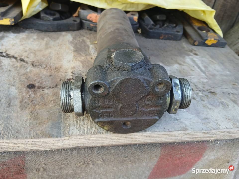 Koparko ładowarka Ostrowek K162 NK 0451b Cieszkowy