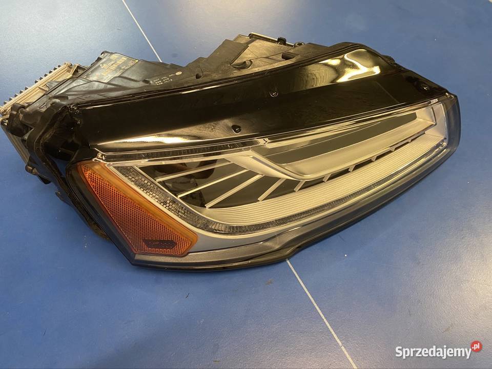 Reflektor AUDI A8 D4 LIFT Lampa Prawa DRL FULL opolskie Opole