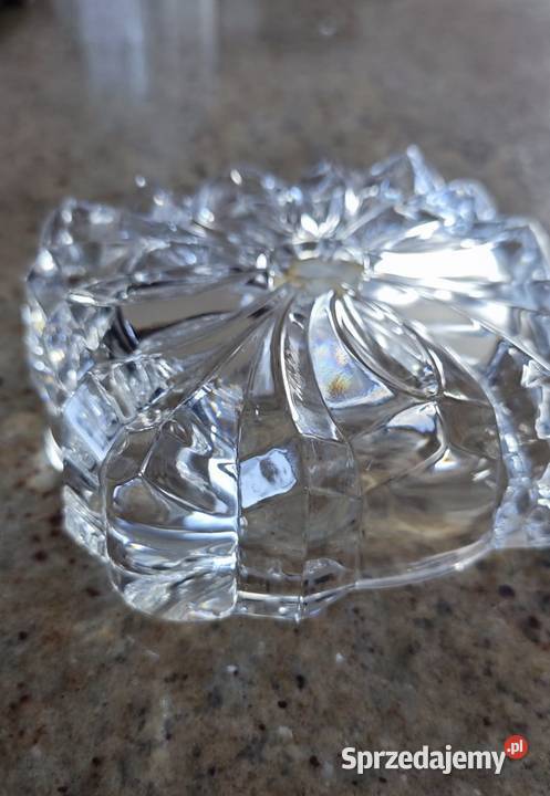 Kryształowa piękna francuska popielniczka w Legnica