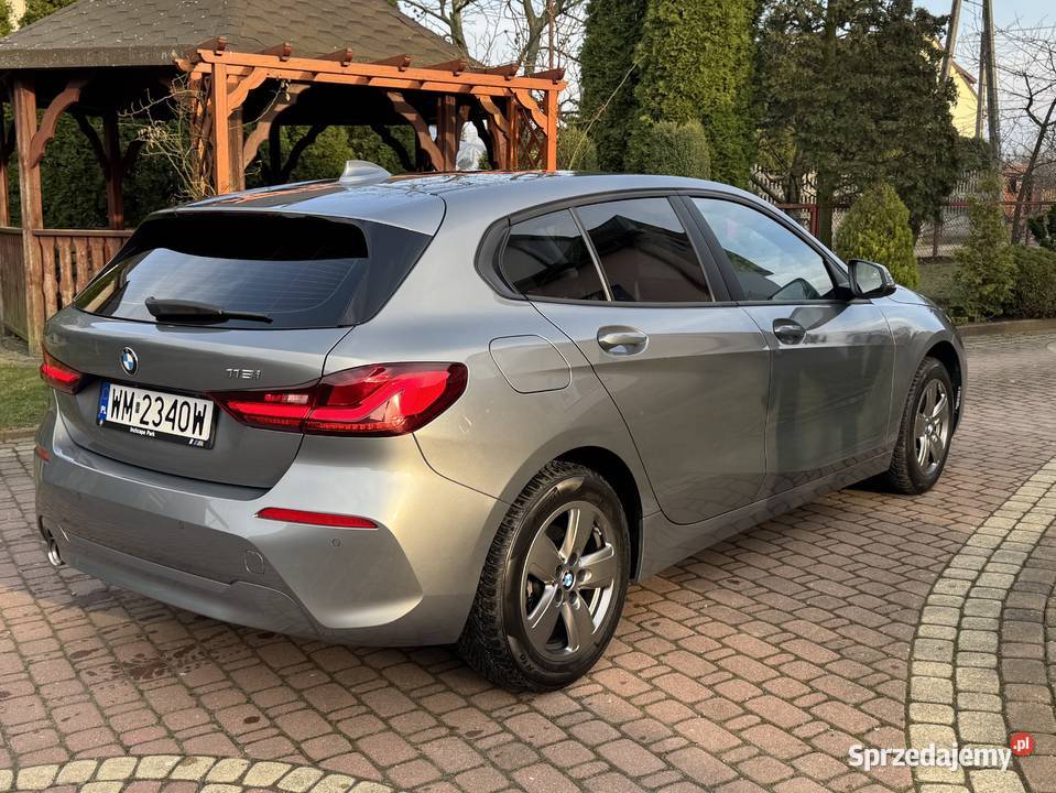 BMW 118i F40 2022 136KM Seria 1 mazowieckie Dębe Wielkie