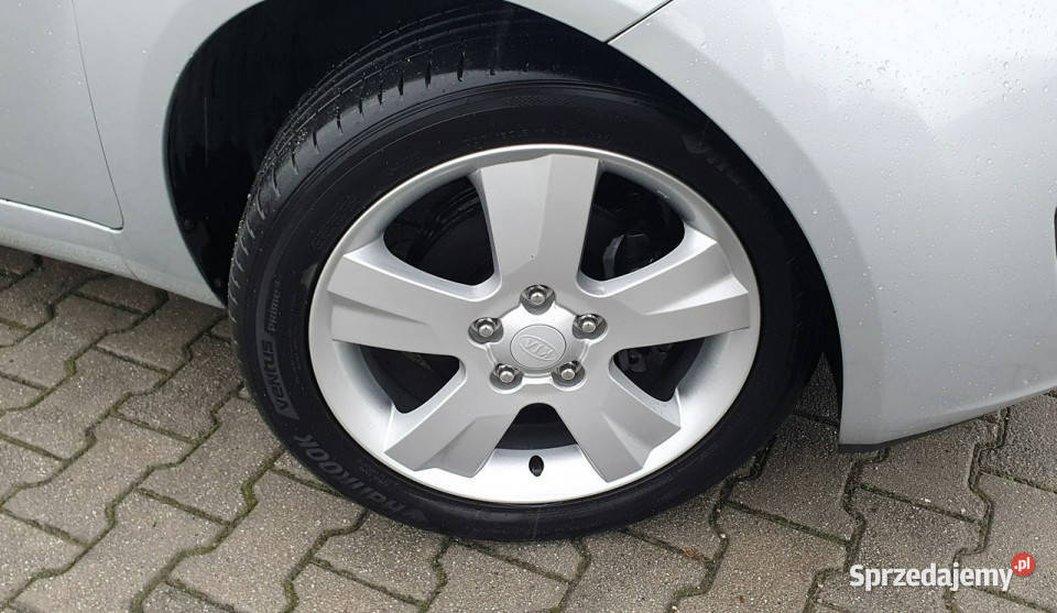 Kia Venga Podgrzewane foteleKlimatronikCzujniki garażowany