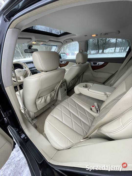 Infiniti FX 30ds Qx70 Łódź