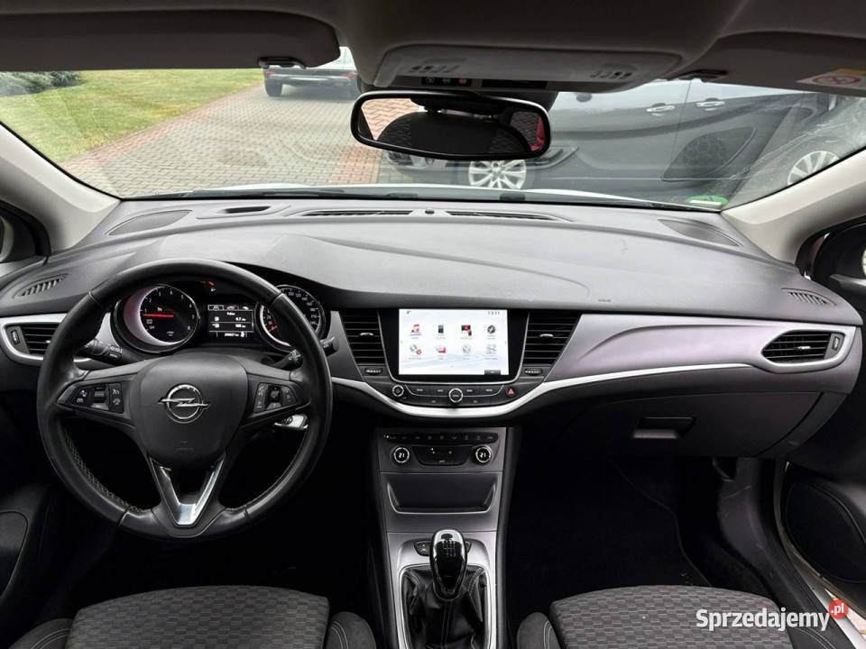 Opel Astra 14 150 Klimatyzacja automatyczna relingi dachowe Lipówki