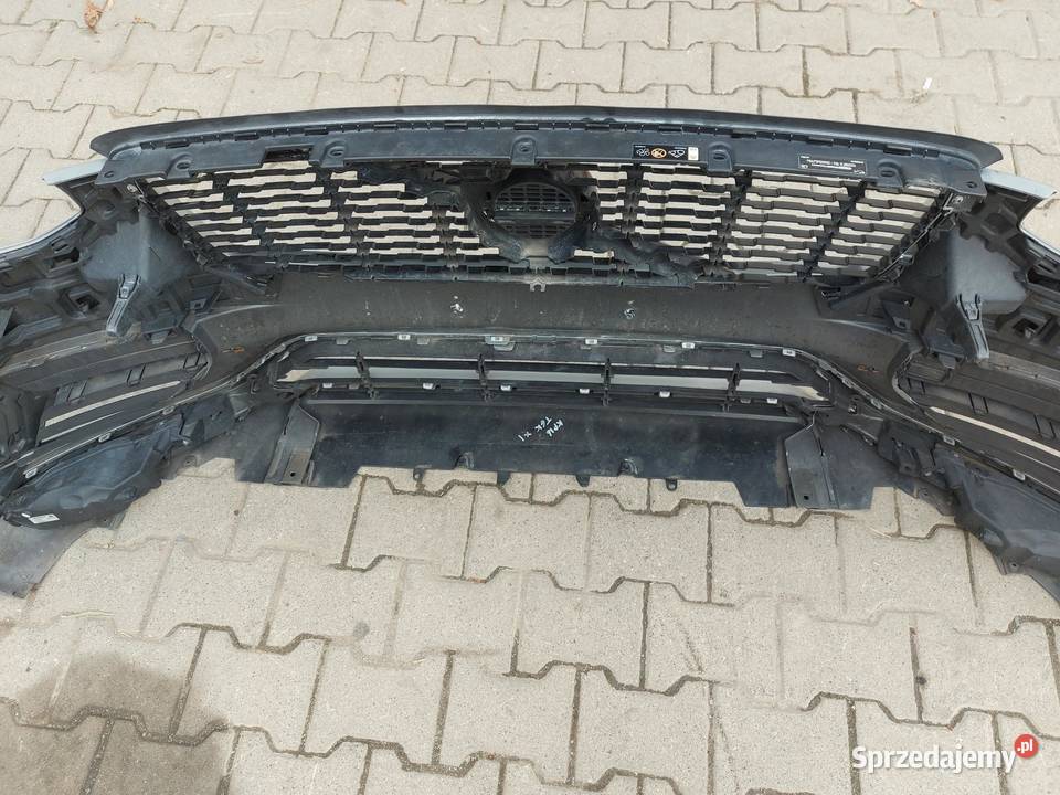 VOLVO XC90 II D5 Zderzak przód kompletny RDesign