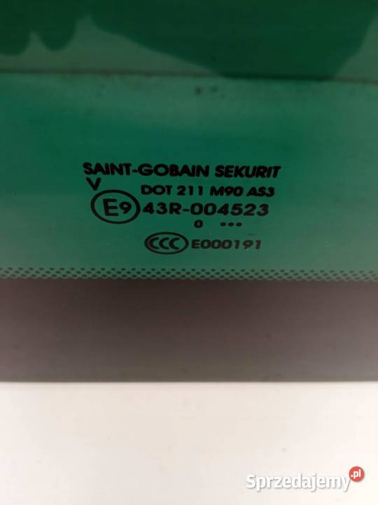 SZYBA DRZWI PRZESUWNE UCHYLNA PRAWA 10 SAINT