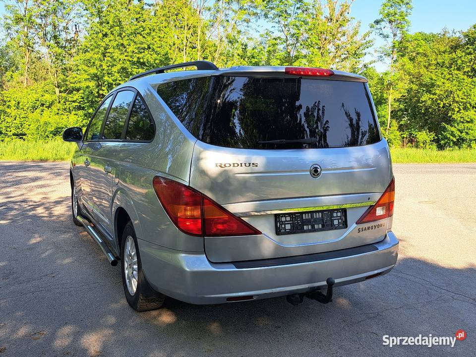 Ssangyong Rodius 4x4 27 Mercedes 7 osobowy Oleśnica sprzedam