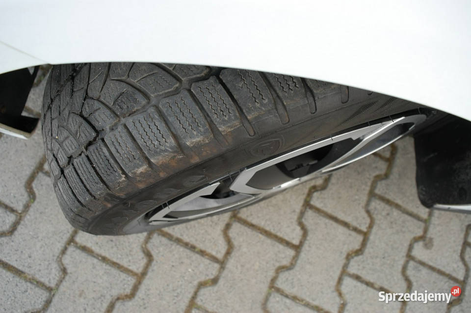 Ford Tourneo Courier Inna