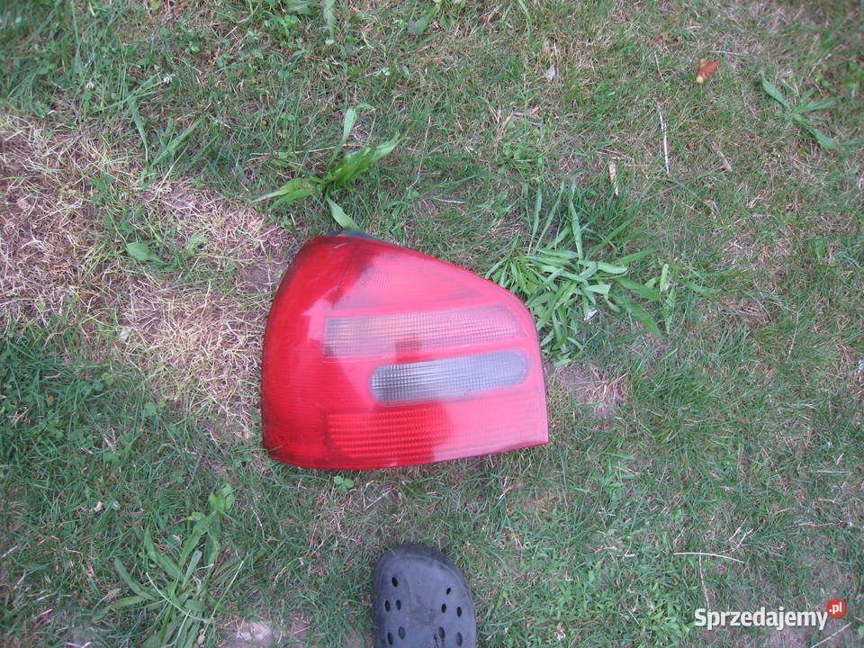 Lampa tylna lewa Audi A3 8L 9699 lekko małopolskie Kraków