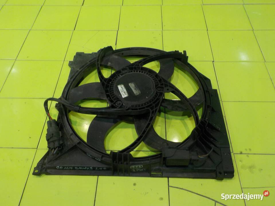 BMW X3 E83 LIFT MPAKIER 20 D 07r 5D wentylator Części samochodowe Suków