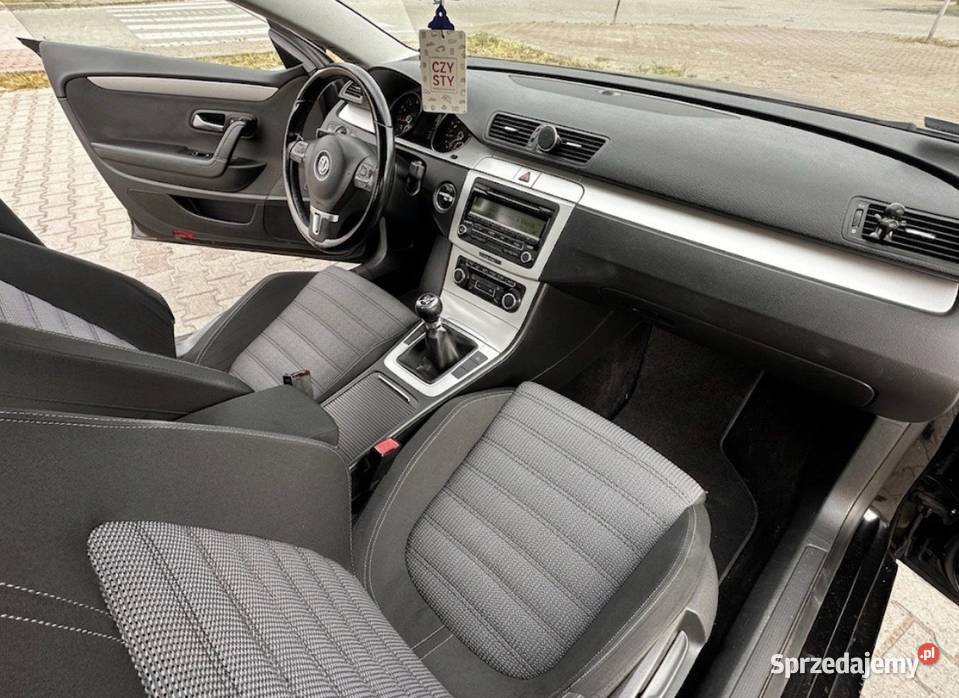 Volkswagen Passat CC w ładnym stanie Passat CC