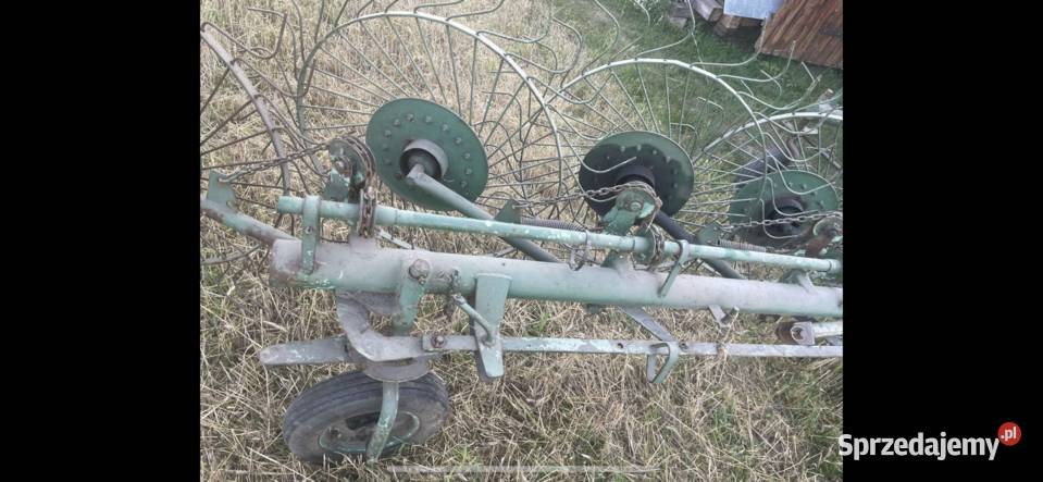 Zagrabianie do siana Zgrabiarki i przetrząsacze Garnek