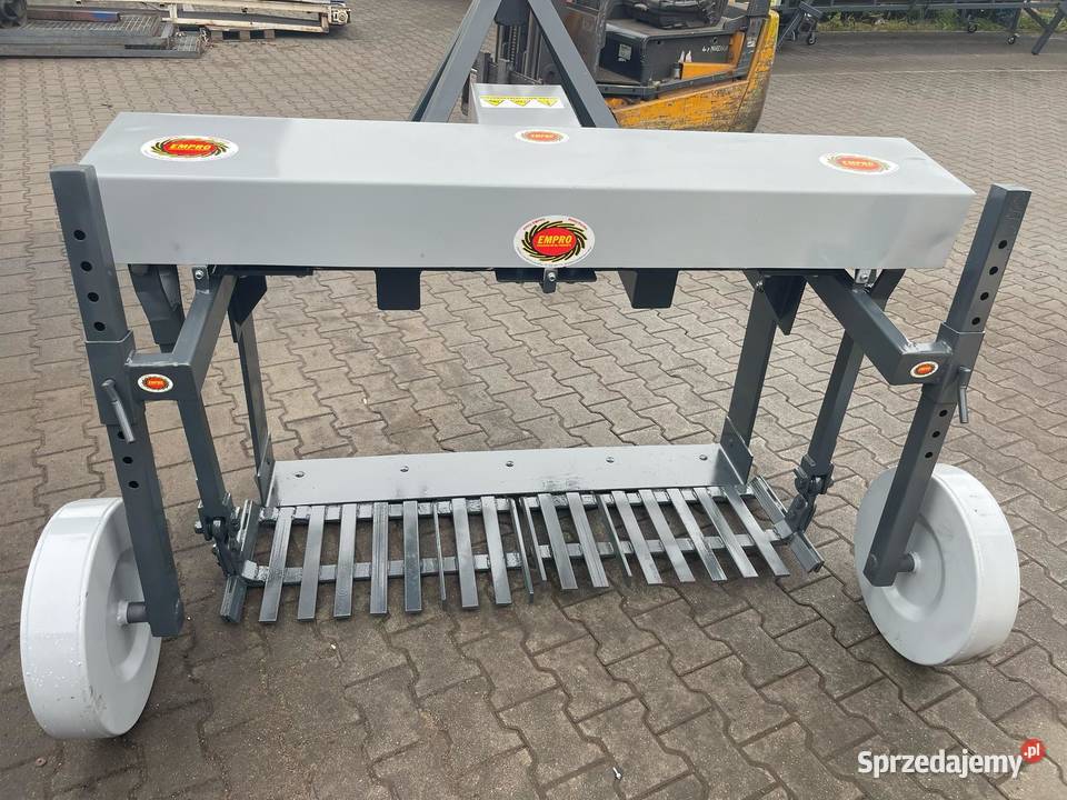 Wyorywacz wibracyjny sadzonek szkółkarski typ Środa Wielkopolska