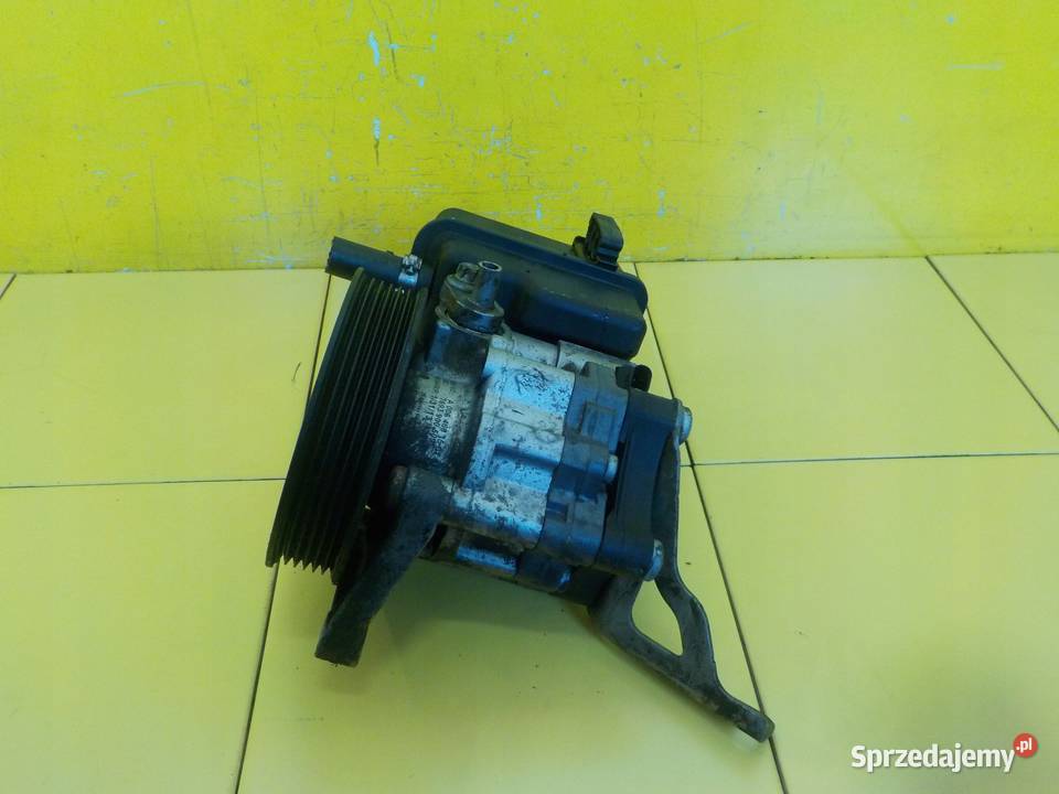 MERCEDES W204 22 CDI 14r 204 651911 pompa osobowe świętokrzyskie Suków