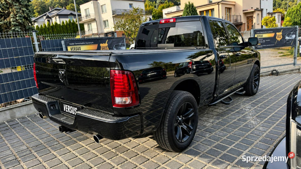 Dodge RAM 57HEMI Kamera Cofania Alpine Grzana światła przeciwmgielne pomorskie Gdynia