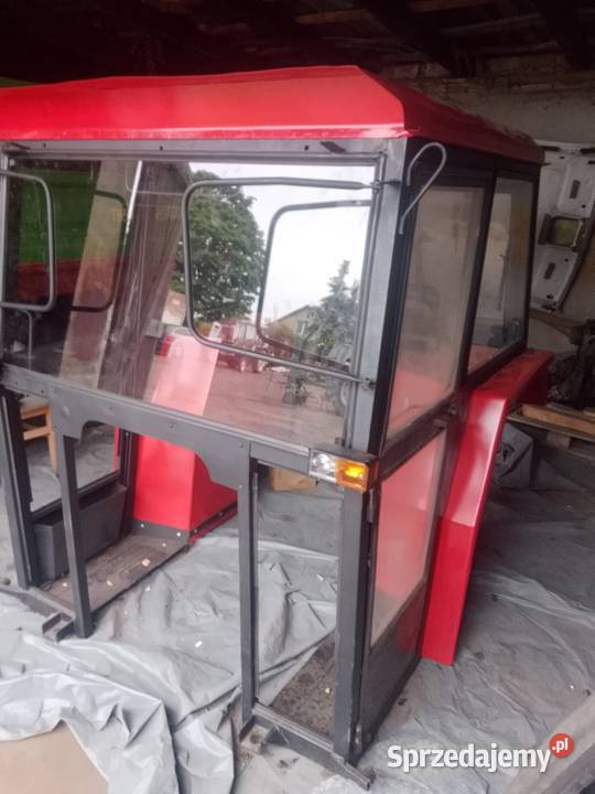 Kabina Massey Ferguson Łask