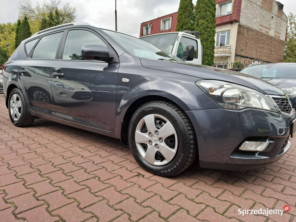Kia Ceed 16 CRDi Manual Sprowadzona z Niemiec lakier metallic Kia Lublin