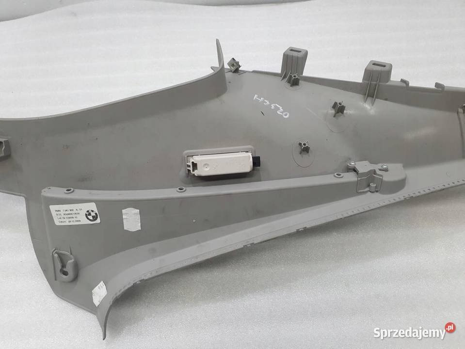 OSŁONA SŁUPKA C PRAWY TYŁ BMW E91 7261902 sprzedam