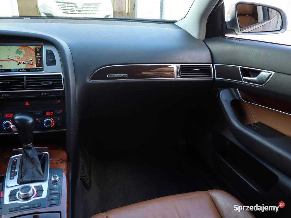 Audi A6 27 TDI światła przeciwmgielne