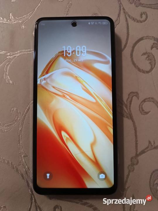 Infinix Hot 40i 85 GB RAM 256 GB Full zestaw