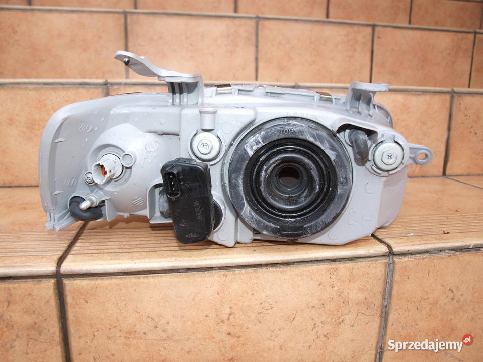 Chevrolet Aveo T200 lampa lewa przód europa Kalisz