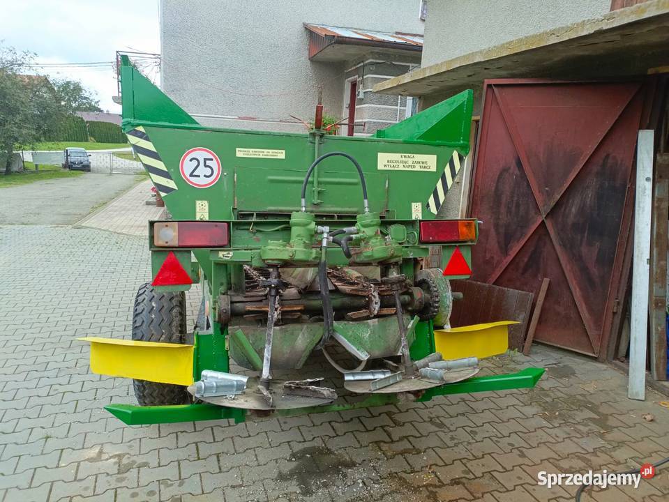 Rozsiewacz wapna RCW3 Wietrzychowice sprzedam