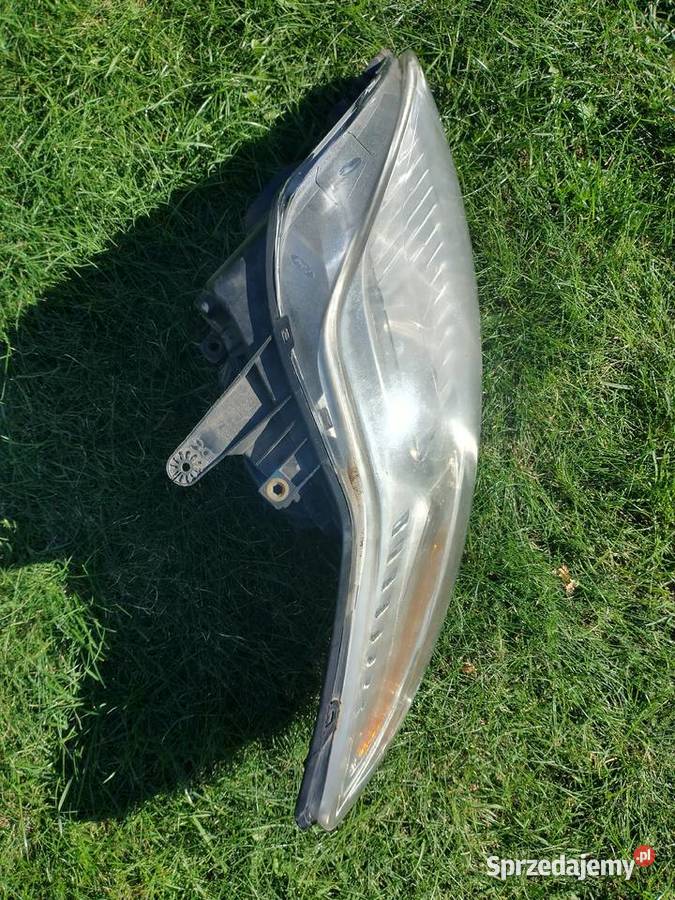 Prawa przednia lampa Ford Mondeo MK4 2010 śląskie Jaworzno