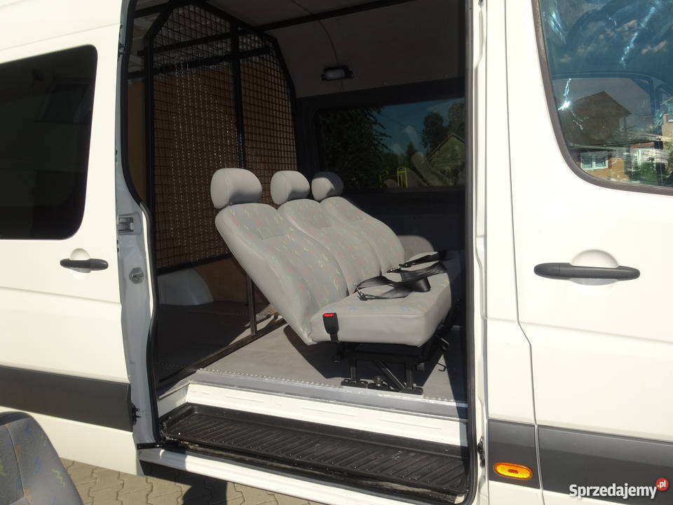 Volkswagen Crafter 9 osobowy Krajowy 146 zarejestrowany w Polsce Olkusz sprzedam