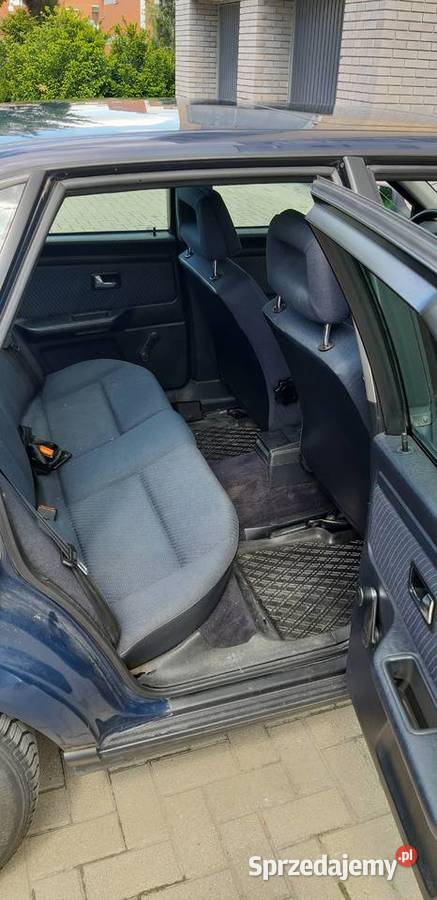 Audi 80 benzynagaz 360000km Świdnik