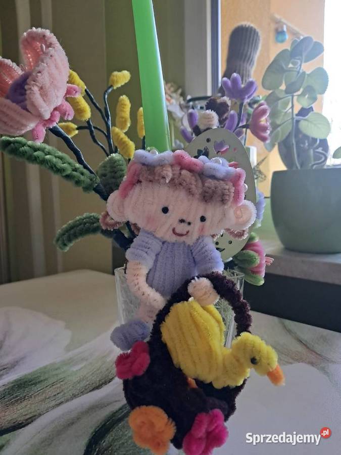 Wielkanocny stroik z drucików kreatywnych Tychy