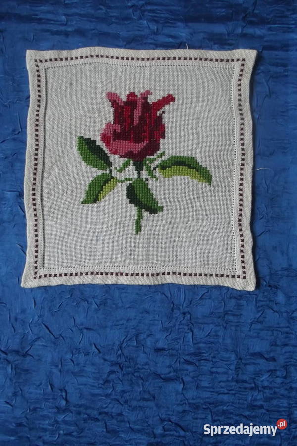 Serwetki liście 3 serwetka róża haft Piekary Śląskie