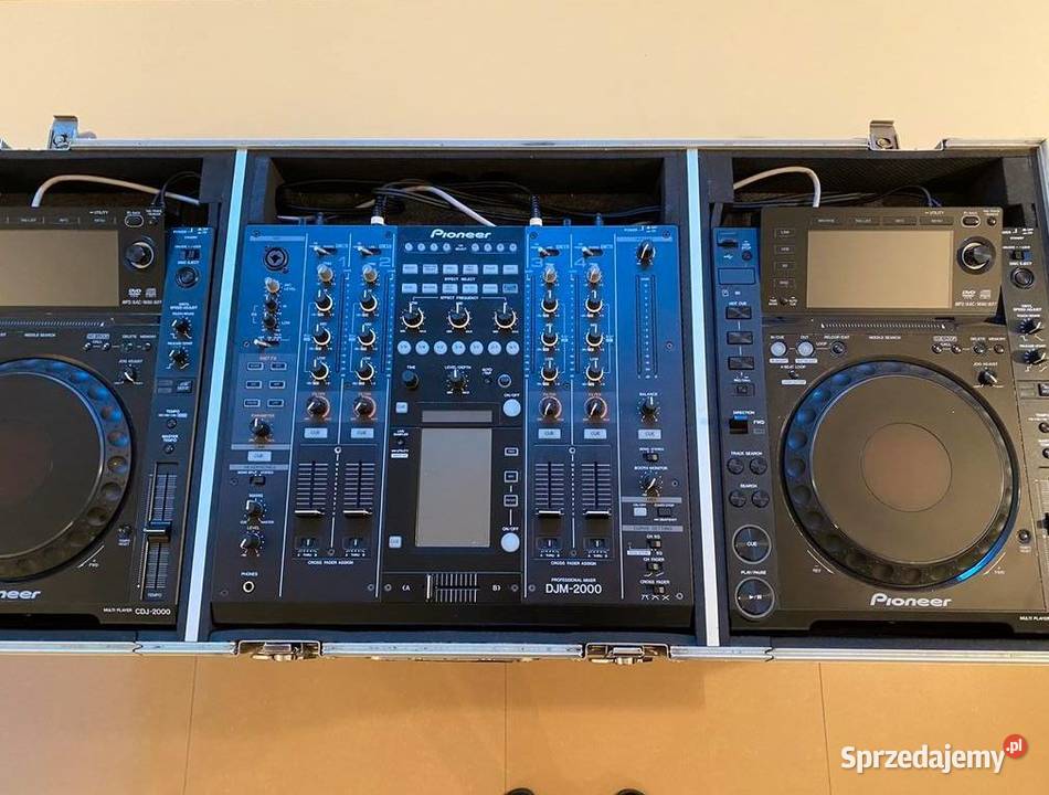 2x Pioneer CDJ 2000 i DJM 2000