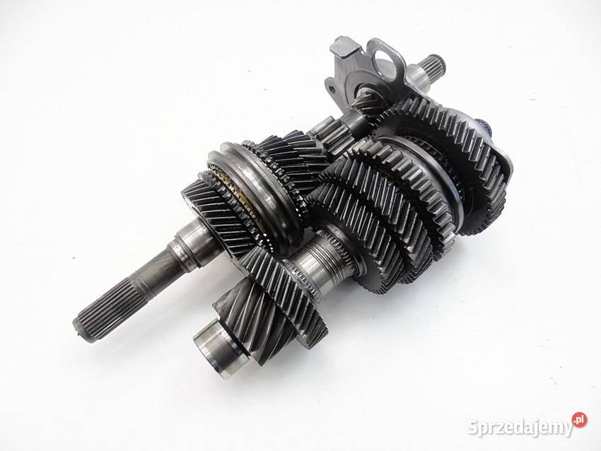 Wałki choinki koła skrzyni biegów FXQ Golf V Pozostałe Sosnowiec