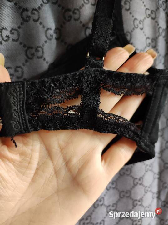 biustonosz stanik zmysłowy zniewalający sexowny Kielce