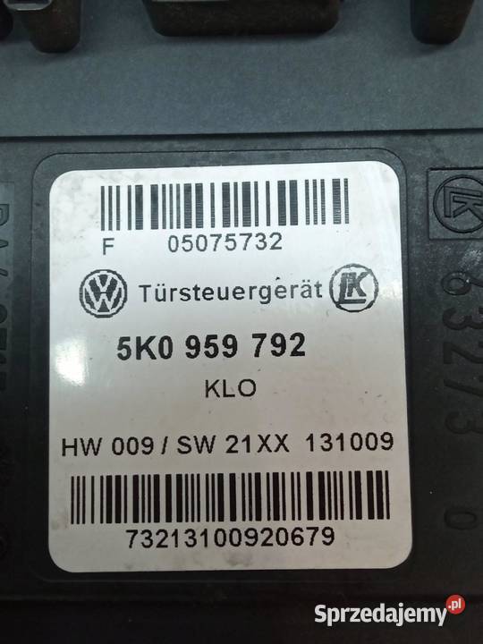 SILNICZEK SZYBY PRAWY PRZÓD 1T0959702R 5K0959792 świętokrzyskie sprzedam