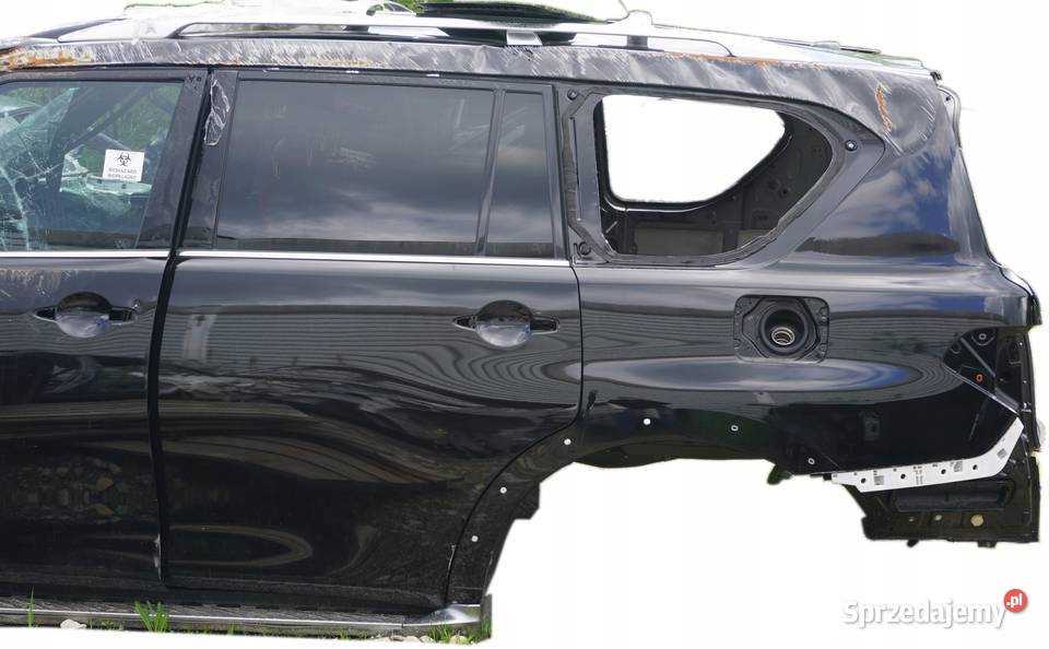 DRZWI TYLNE LEWE INFINITI QX80