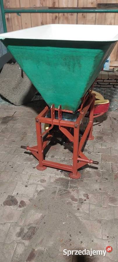 Rozsiewacz do nawozu motyl Rozsiewacze nawozów Kock