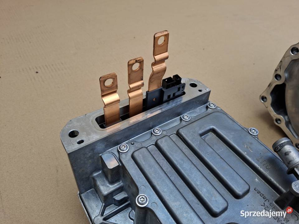 PORSCHE TAYCAN AUDI ETRON SILNIK ELEKTRYCZNY Bieleń