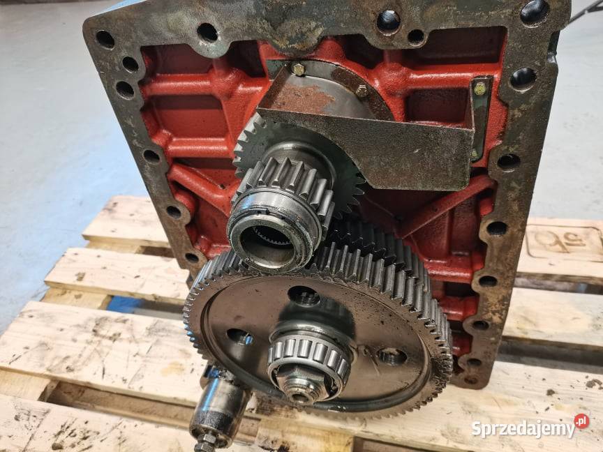 JCB 8250 Fastrack Skrzynia WOM Wilkowo sprzedam