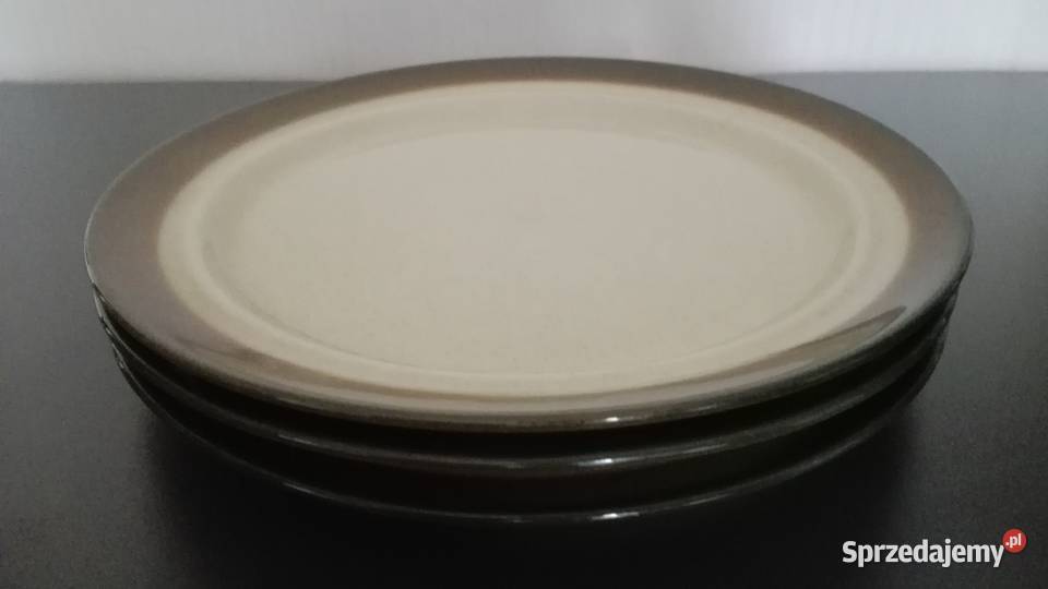 Talerze płaskie porcelit Pruszków beżowy Warpechy Stare sprzedam