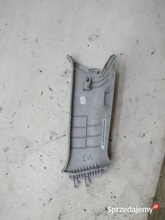 OSŁONA SŁUPKA PRAWA OCTAVIA III 3 5E9867288 osobowe sprzedam