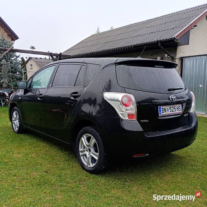 Toyota Verso 18 147 benzyna automat 7 osobowy czujnik parkowania Radom